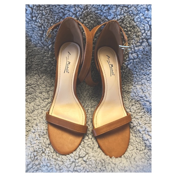 Lulus Women’s 8.5 Anne Michelle Enzo 01N Chestnut Brown Single Strap Heels. - Picture 3 of 16